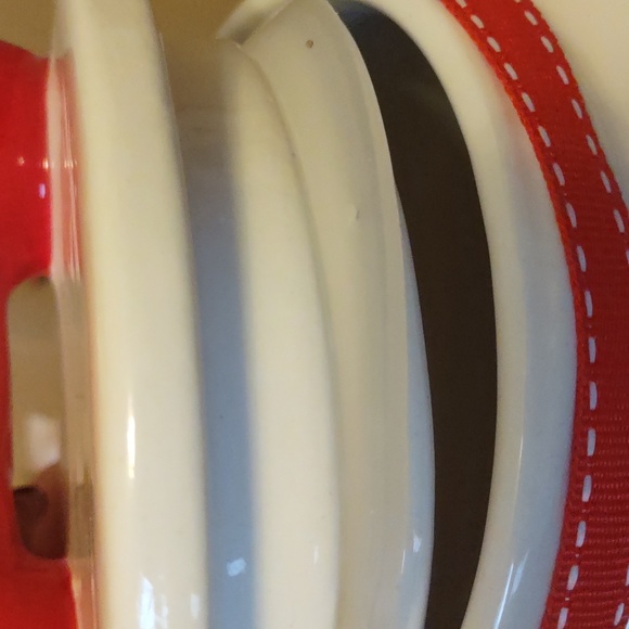 New Rae Dunn x Snoopy Peanuts ceramic JAR OF TREATS canister - Picture 4 of 7